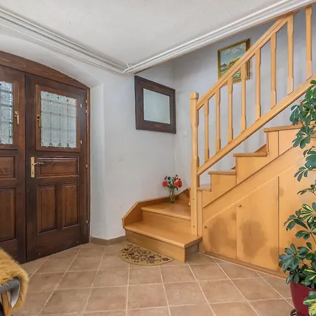 Lenoir Tatil Evi Vrsar