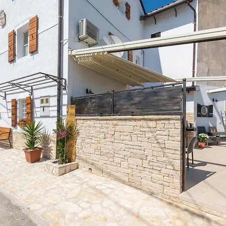 Lenoir Prázdninový dům