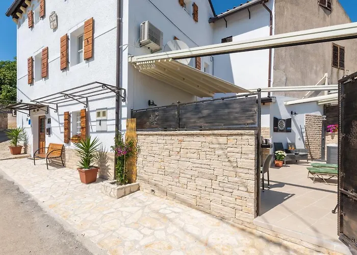 Lenoir Prázdninový dům